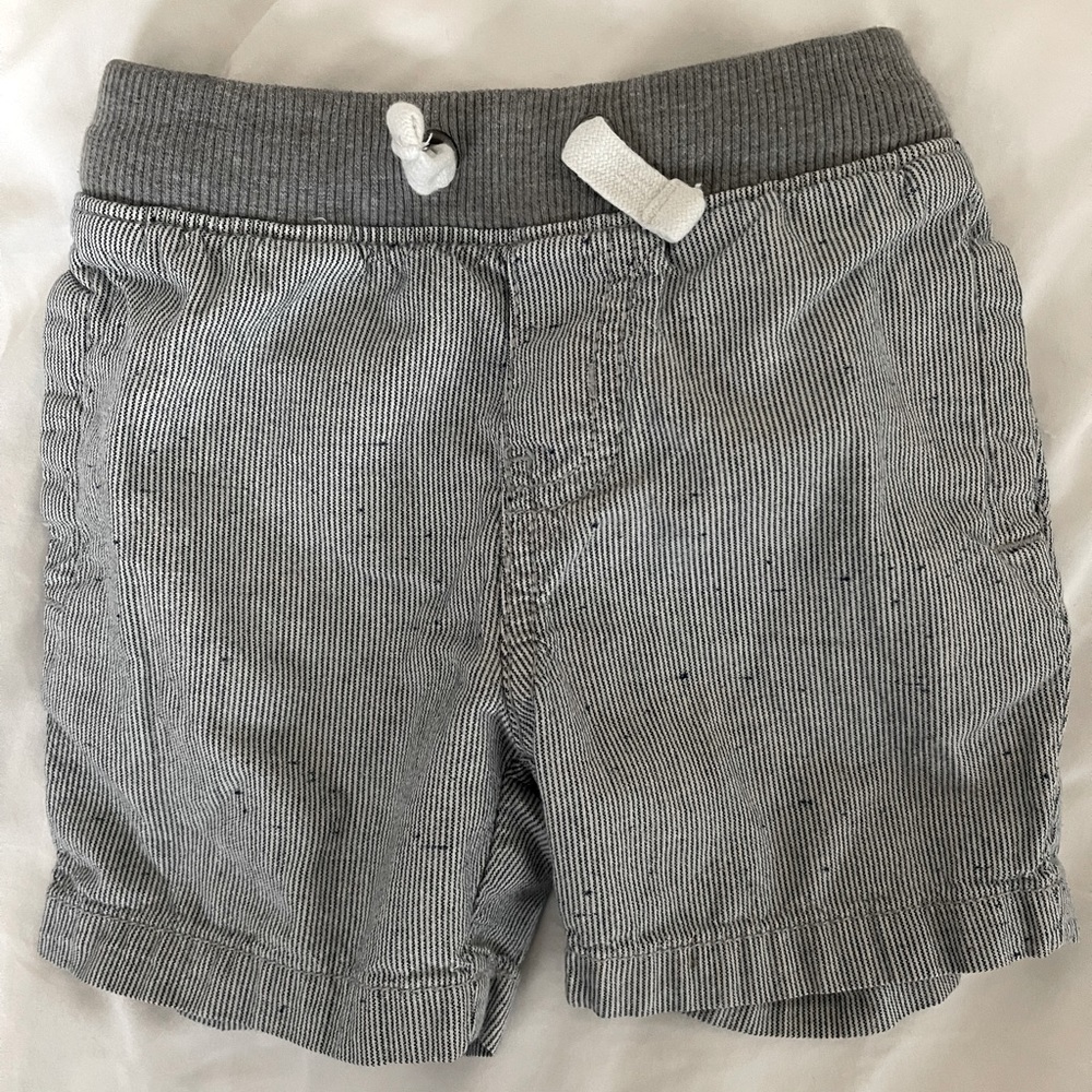Cat & Jack shorts (18 months)